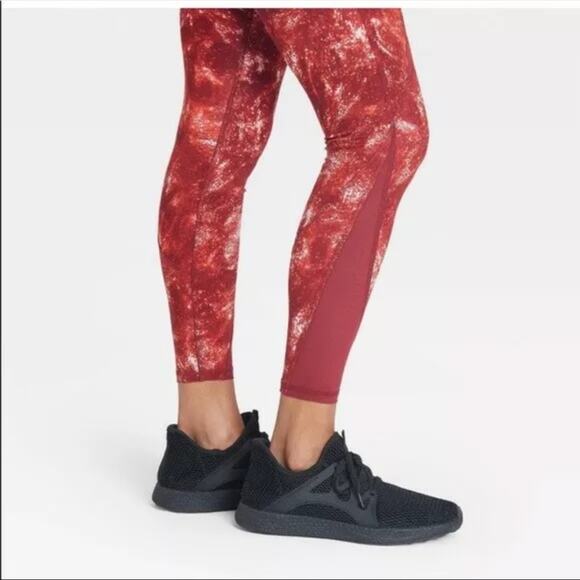 All In Motion High Rise 7/8 Legging Sculpted Mesh Red Galaxy Print Medium - Picture 7 of 9